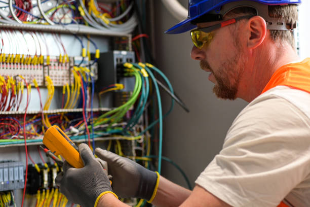 Best Circuit Breaker Repair  in Dwight, IL
